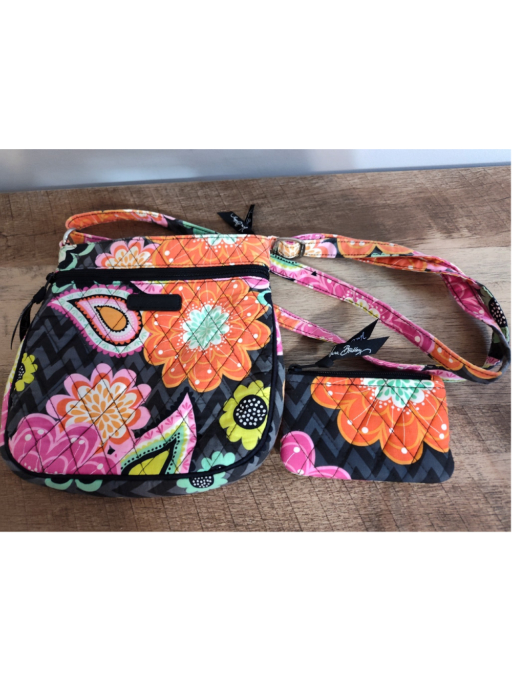 Vera Bradley Crossbody Bag and Matching Coin Purse Black Orange Floral Paisley - Picture 7 of 8